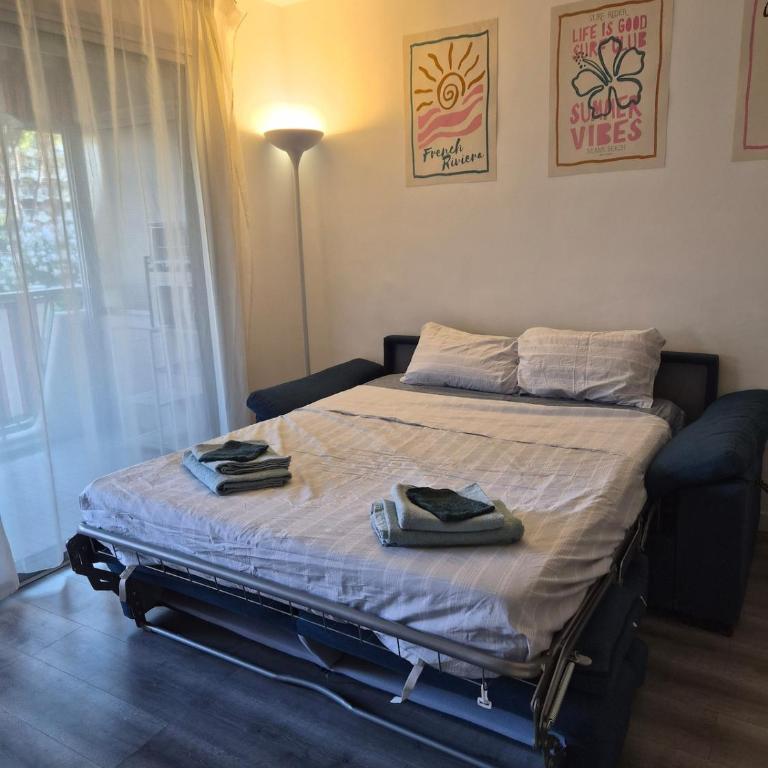 studio dans résidence avec piscine - Appartement 2 Chambres - 9