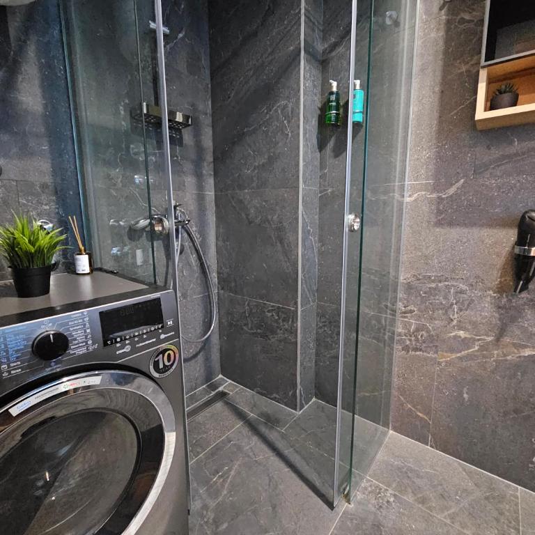 West Side99 Apartment - The Absolute Center & Free Private Parking - Apartman sa 2 Spavaće Sobe - 4