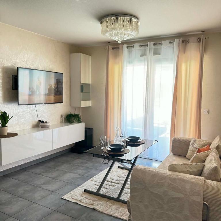 Appartement moderne avec terrasse, parking et clim - Apartamento de 1 dormitorio - 18