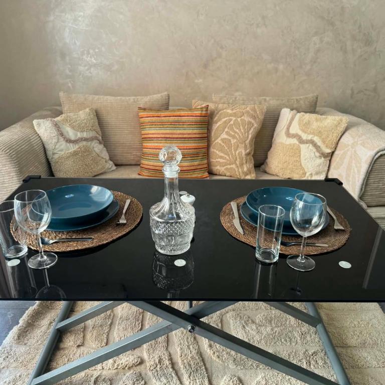 Appartement moderne avec terrasse, parking et clim - Apartamento de 1 dormitorio - 16