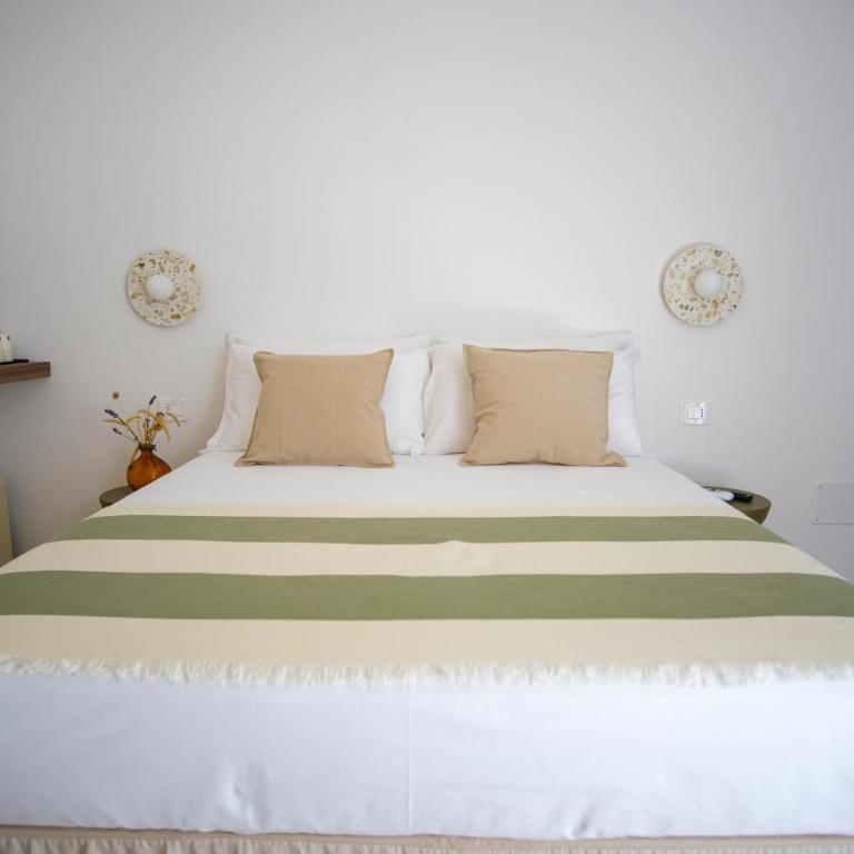 Andresea - Rooms & Sea View Terrace - Deluxe Double Room - 6