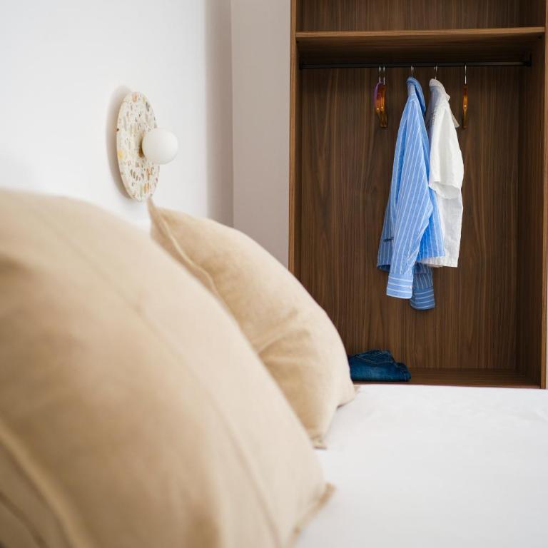 Andresea - Rooms & Sea View Terrace - Deluxe Double Room - 10