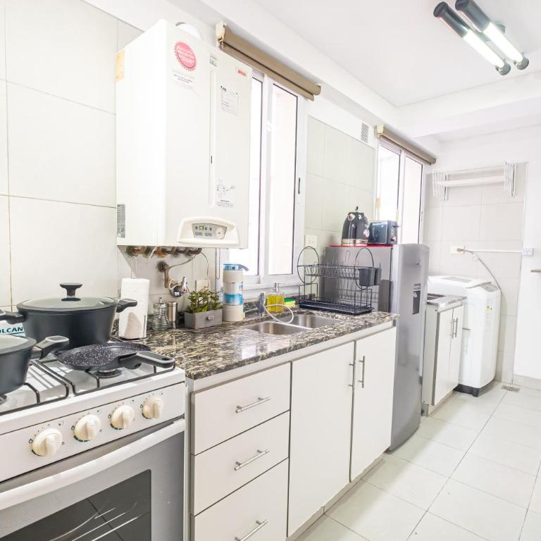 Ubicación Premium - Centro a Pie - Todo Equipado - Apartamento de 3 dormitorios - 49