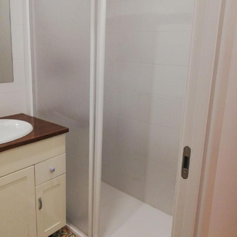 Calle Carmen Céntrico Amplio - Apartamento Estándar de 4 dormitorios - 4