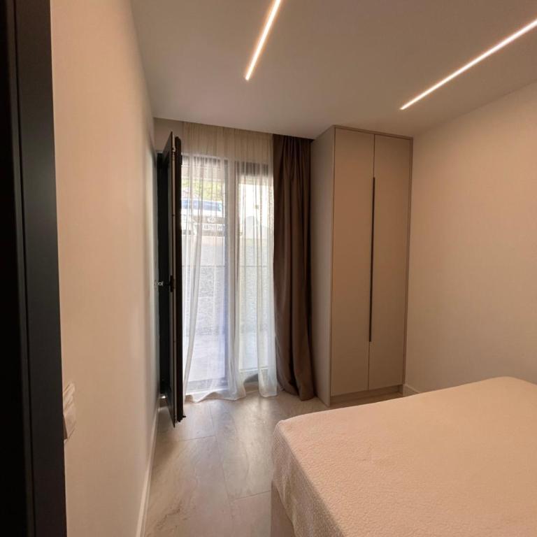 Linea Residence 3 - One-Bedroom Apartment - 8