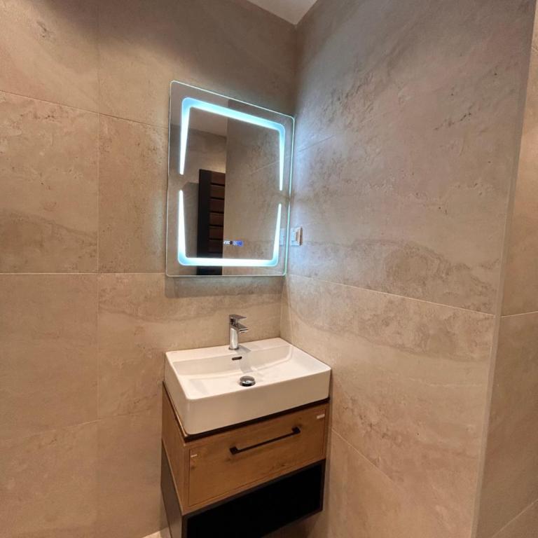 Linea Residence 3 - One-Bedroom Apartment - 10