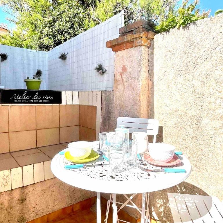 sea view, exceptional terrace, direct beach access - Appartamento con 1 Camera da Letto - 10