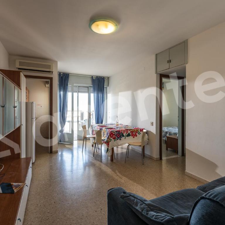 Condominio Aurora B - Appartamento con 2 Camere da Letto, Terrazza e Vista Mare - 3