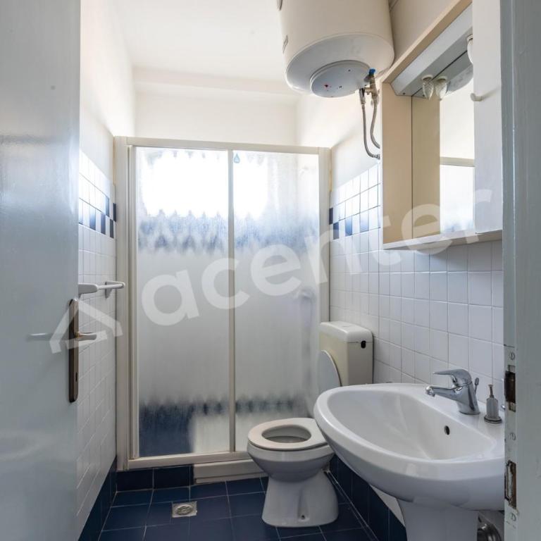 Condominio Aurora B - Appartamento con 2 Camere da Letto, Terrazza e Vista Mare - 7
