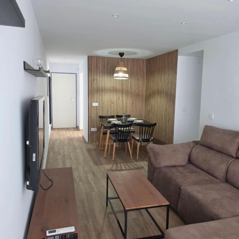 APARTAMENTO GRAN DELICIAS - Apartamento de 3 dormitorios - 1