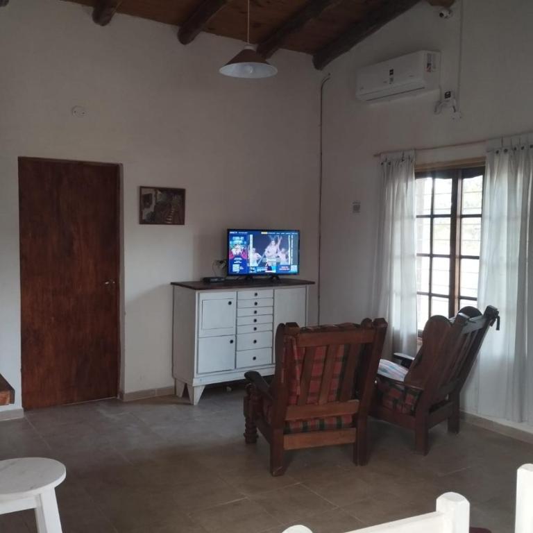Casas HG-Pileta climatizada en predio cercano-Desayuno seco - Casa de 2 dormitorios - 24