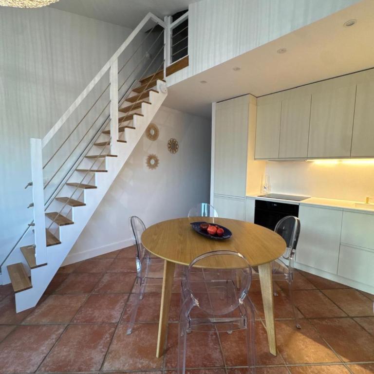 Plage 300m - Terrasse, Parking, Piscine et Climatisation - Two-Bedroom Apartment - 9