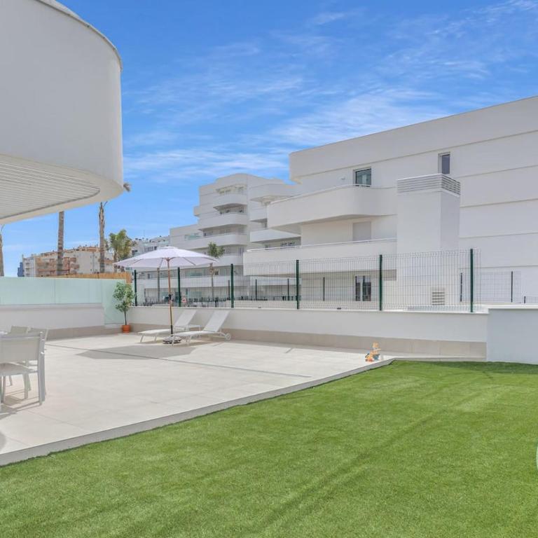 Casa Carlota - new build apartment in Torre del Mar - Appartamento Deluxe con 2 Camere da Letto e Vista Giardino - 18
