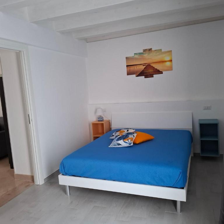 Center House - One-Bedroom Apartment - 12