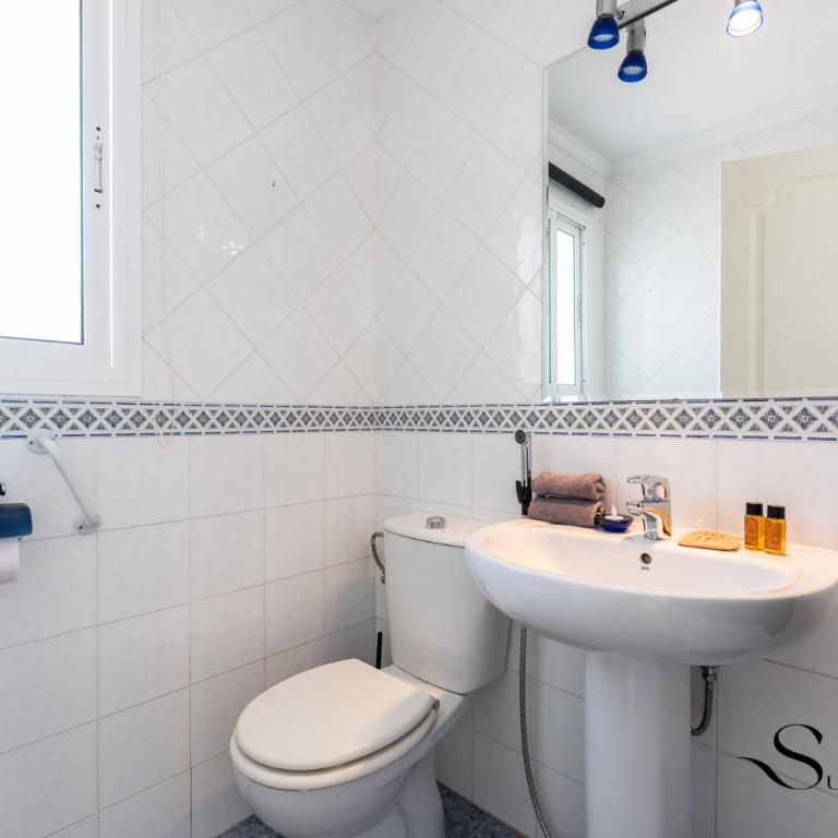 4 Bed Townhouse, Sauna, Pool, Sea Views - Apartment mit 4 Schlafzimmern und Poolblick - 14