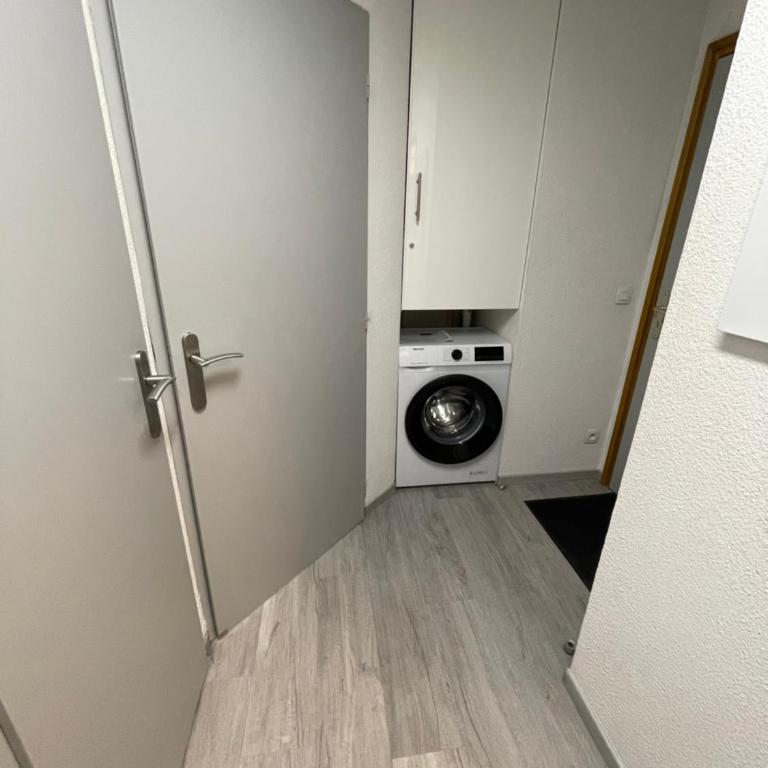 Appart SFL 1650m - Appartement 2 Chambres - 2