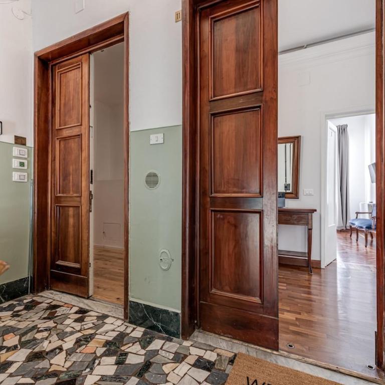 Florentine Gem in city center - 1 Stop from SMN - Appartamento con 3 Camere da Letto - 21