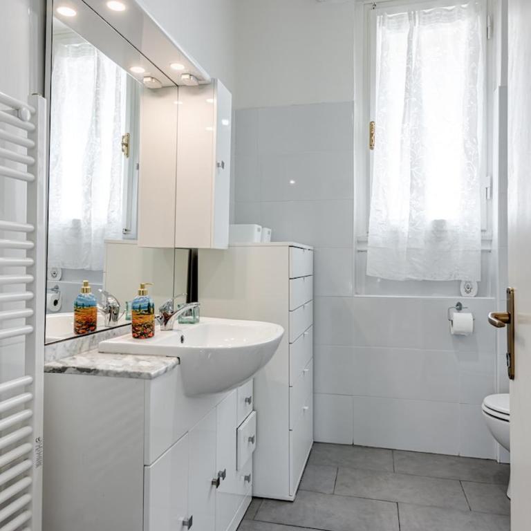 Florentine Gem in city center - 1 Stop from SMN - Appartamento con 3 Camere da Letto - 28