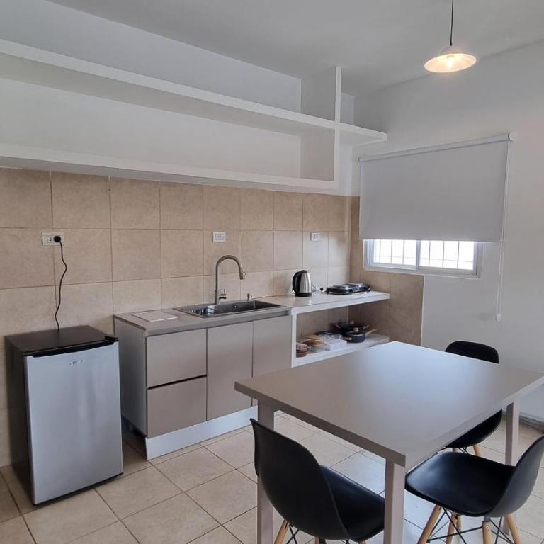 Los Olivos - One-Bedroom Apartment - 5