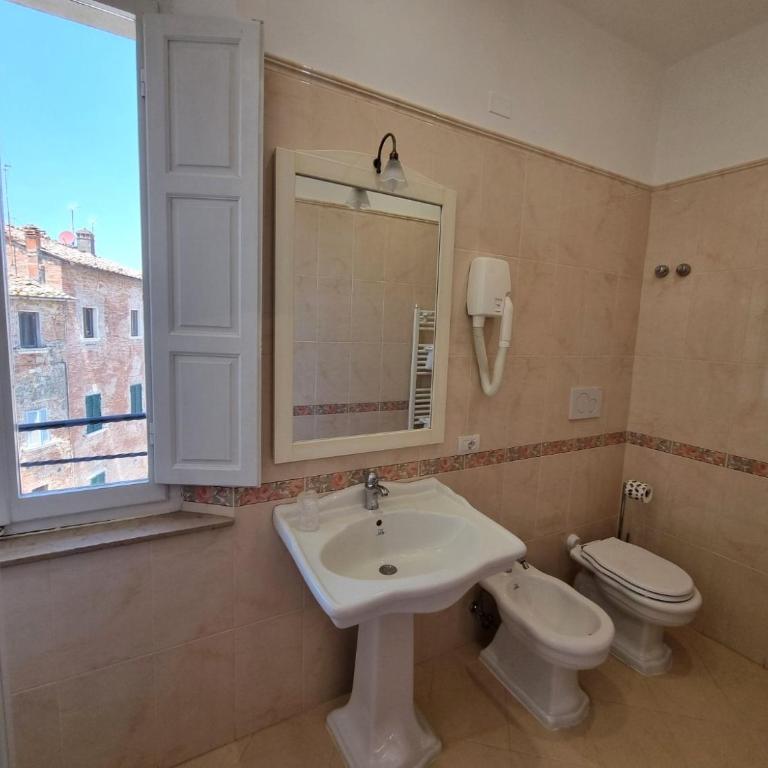 Albergo Il Marzocco - Hotel dal 1860 - Camera Superior Matrimoniale/Doppia con Letti Singoli con Terrazza - 15