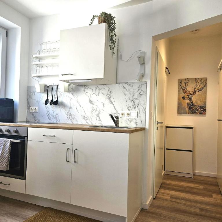 Modernes Tiny City House - 3 Apartments - Apartment mit 1 Schlafzimmer - 14