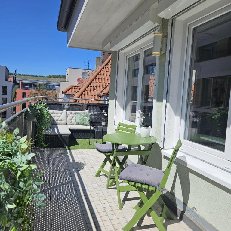 Modernes Tiny City House - 3 Apartments - Apartment mit 1 Schlafzimmer und Balkon - 14