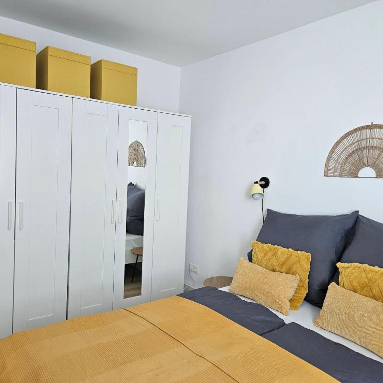 Modernes Tiny City House - 3 Apartments - Apartment mit 1 Schlafzimmer - 2