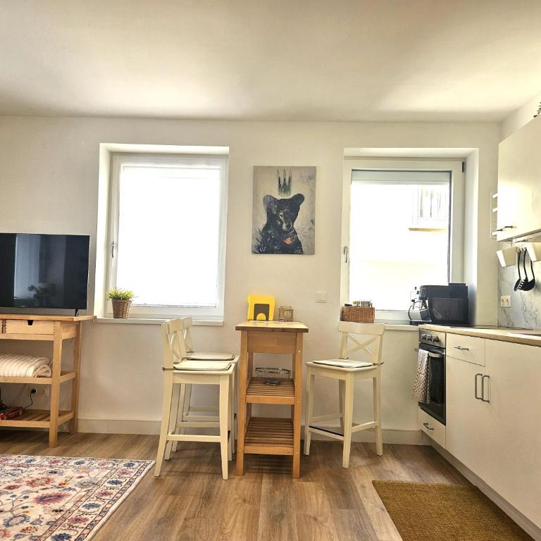 Modernes Tiny City House - 3 Apartments - Apartment mit 1 Schlafzimmer - 10