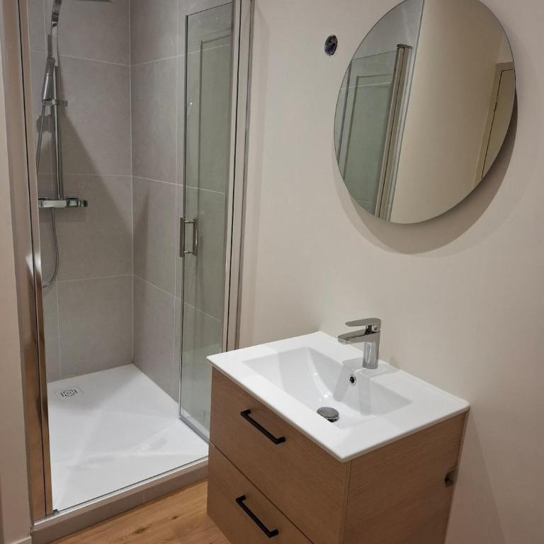Studio lumineux - 1er étage - Centre Vienne - Appartement 1 Chambre - 9
