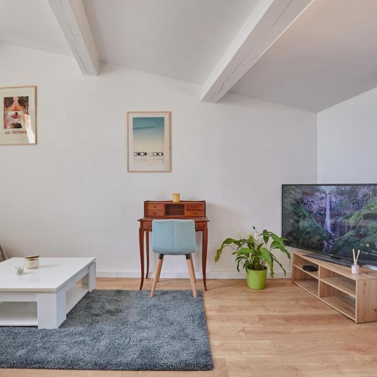 Le Nid des Toits d'Aix - Air conditionné - Historic Center - Apartamento de 1 dormitorio - 4