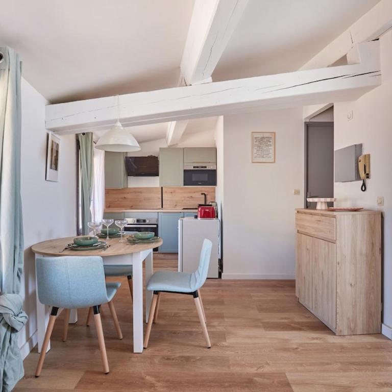Le Nid des Toits d'Aix - Air conditionné - Historic Center - Apartamento de 1 dormitorio - 7