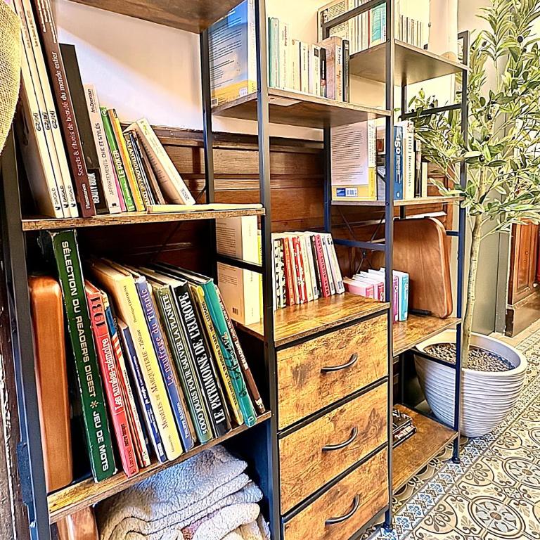 Charming and cosy quiet studio heart of Sarlat - One-Bedroom Apartment with Terrace - 2