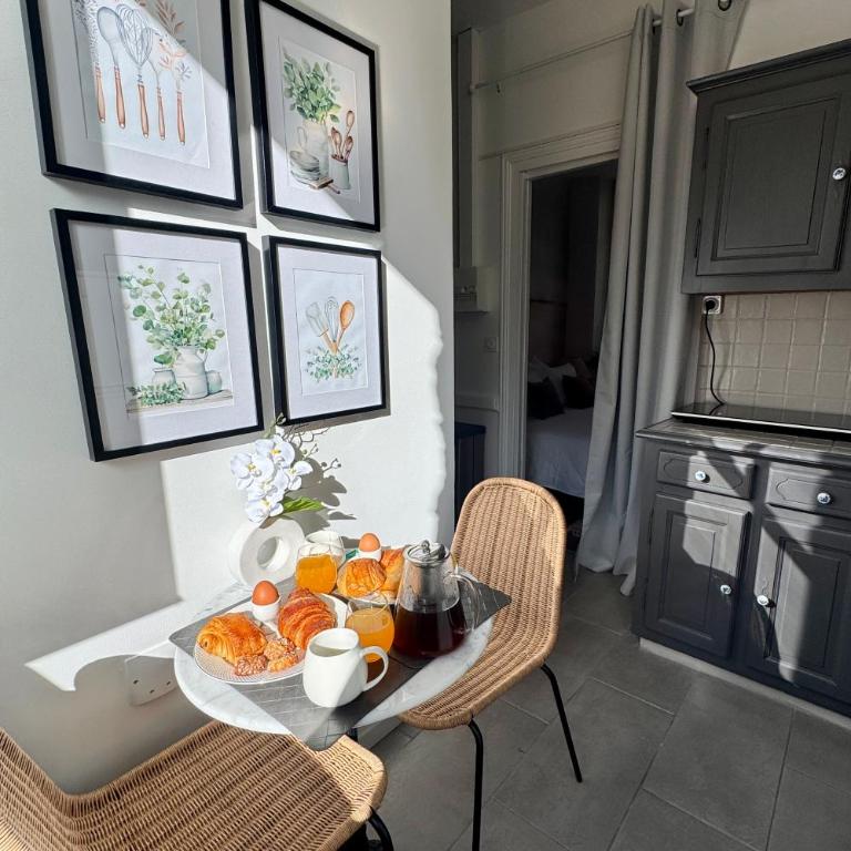 Charming and cosy quiet studio heart of Sarlat - One-Bedroom Apartment with Terrace - 8