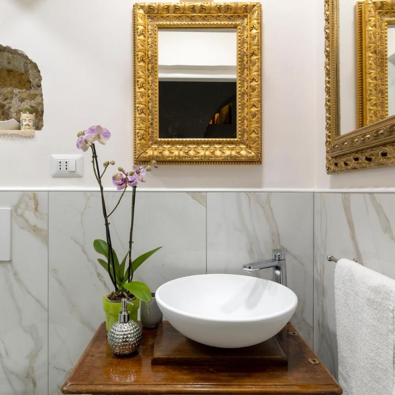 Niloufar residence Napoli - Casa Vacanze - 31