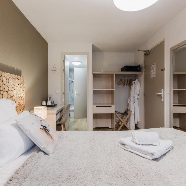 Hotel Le Blanche Neige - Chambres Communicantes - 4
