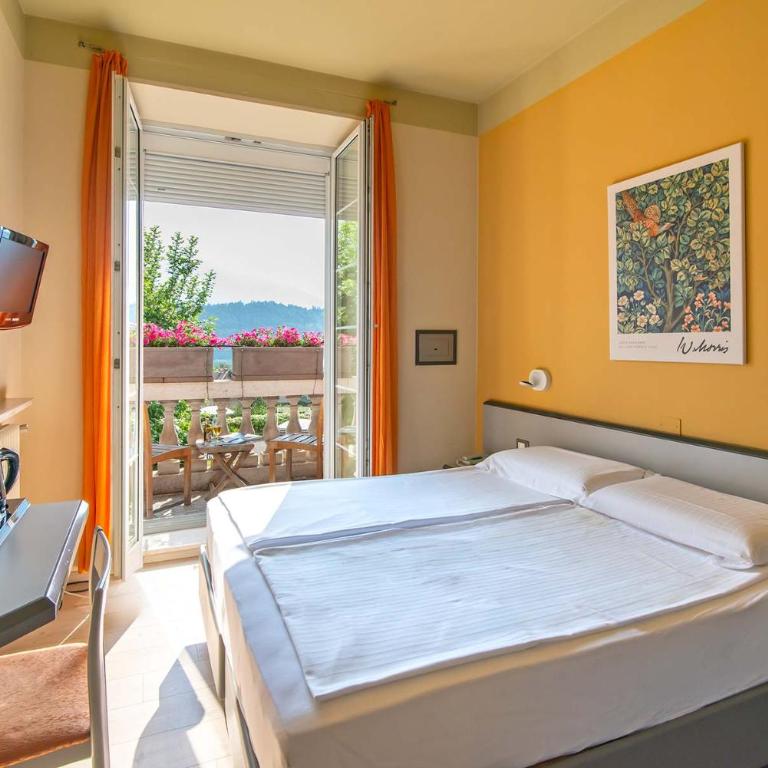 Hotel Liberty - Camera Matrimoniale/Doppia con Letti Singoli con Vista Lago. - 6
