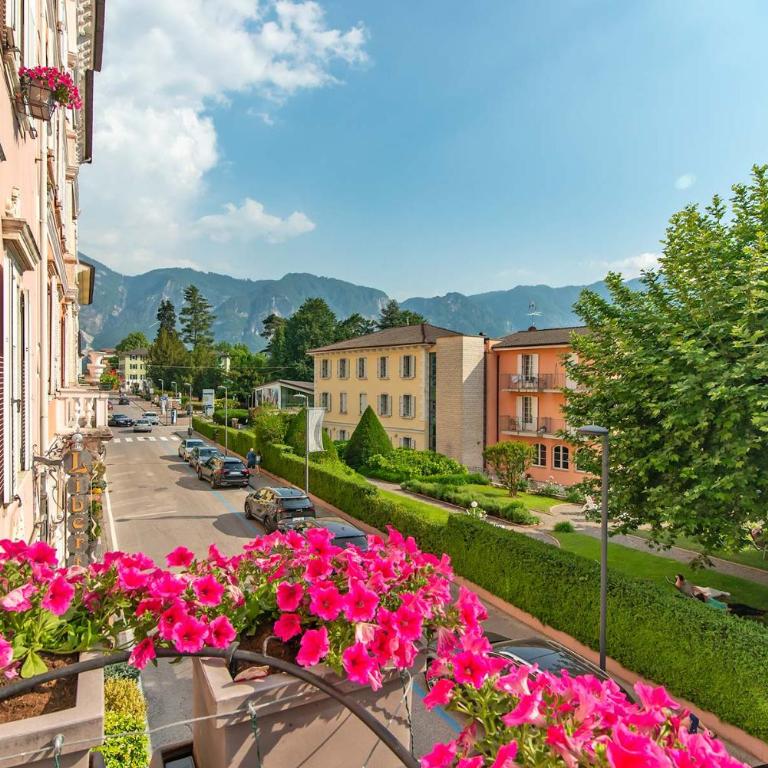 Hotel Liberty - Camera Matrimoniale/Doppia con Letti Singoli con Vista Lago. - 7