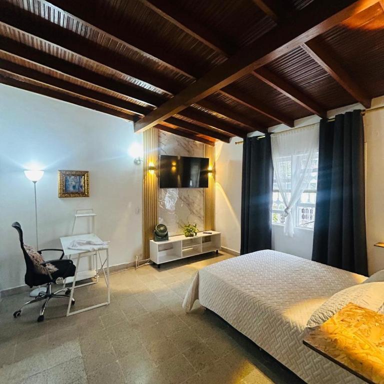Cocoon Coliving la 70 - Double Room - 1