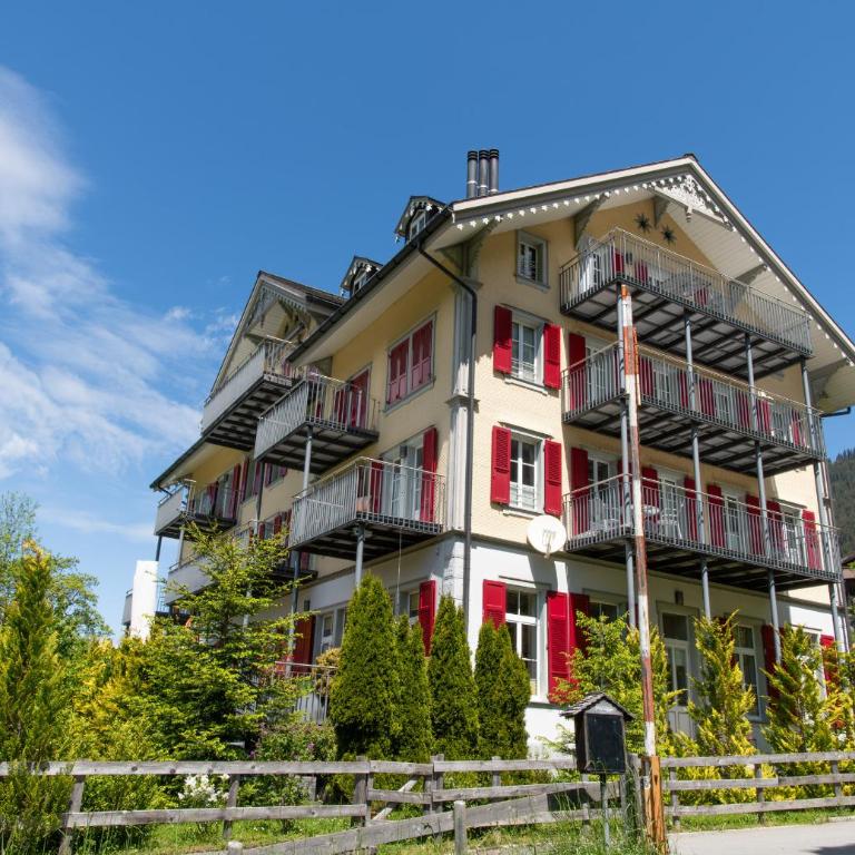 Chalet Mittaghorn Apt 7 - Premium Apartment mit 3 Schlafzimmern und Balkon - 34