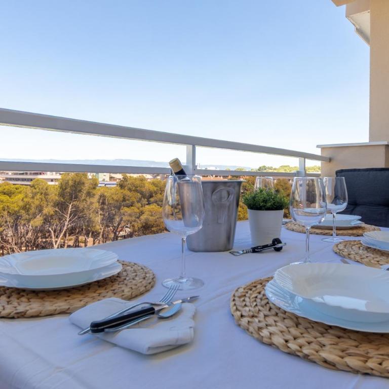 La Moderna-2 min Playa Larga-Piscina-Terraza - Appartamento con 2 Camere da Letto - 2