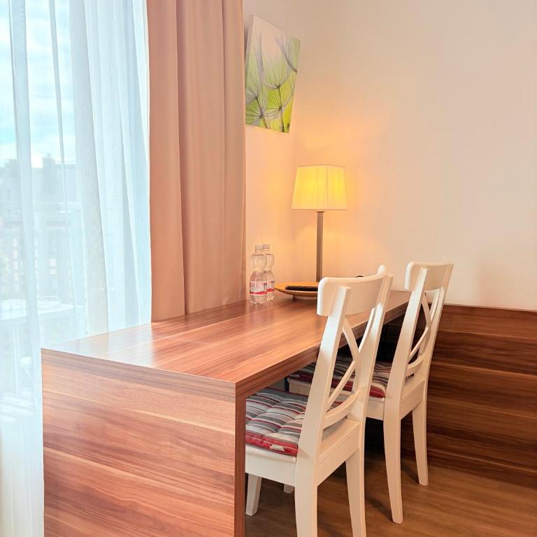 Hotel Apartment City Center at Munich Central Station - Studio mit Balkon - 8