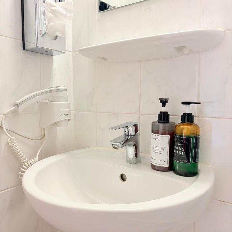 Hotel Apartment City Center at Munich Central Station - Studio mit Balkon - 17