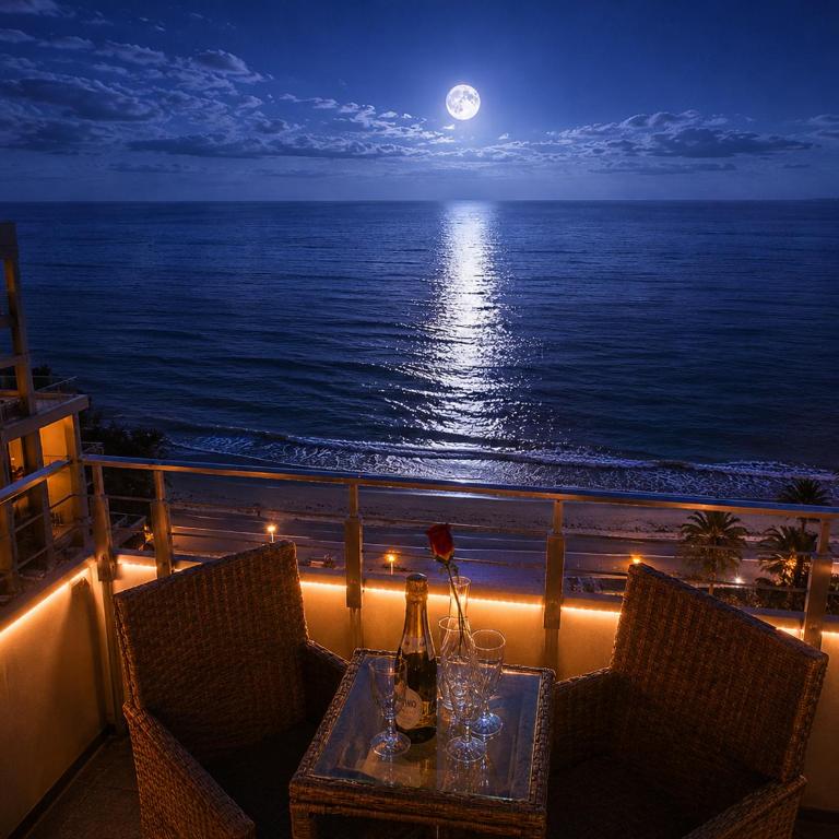 Cielo Stellato-B&b Suites on Rooftop & Seaview - Camera Matrimoniale Deluxe con Balcone e Vista Mare - 2