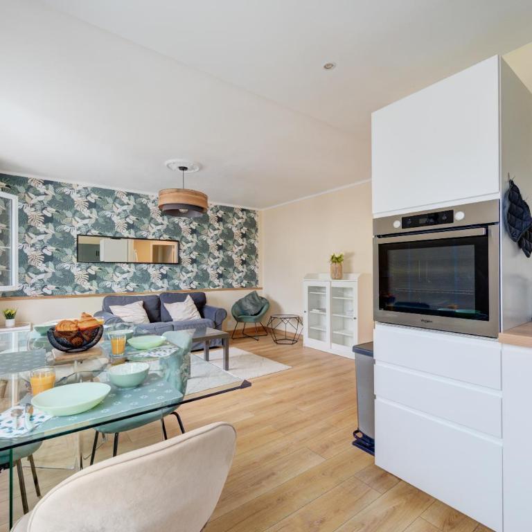 Appartement Calme - Parking privé - Proche Tram - Appartamento con 2 Camere da Letto - 1