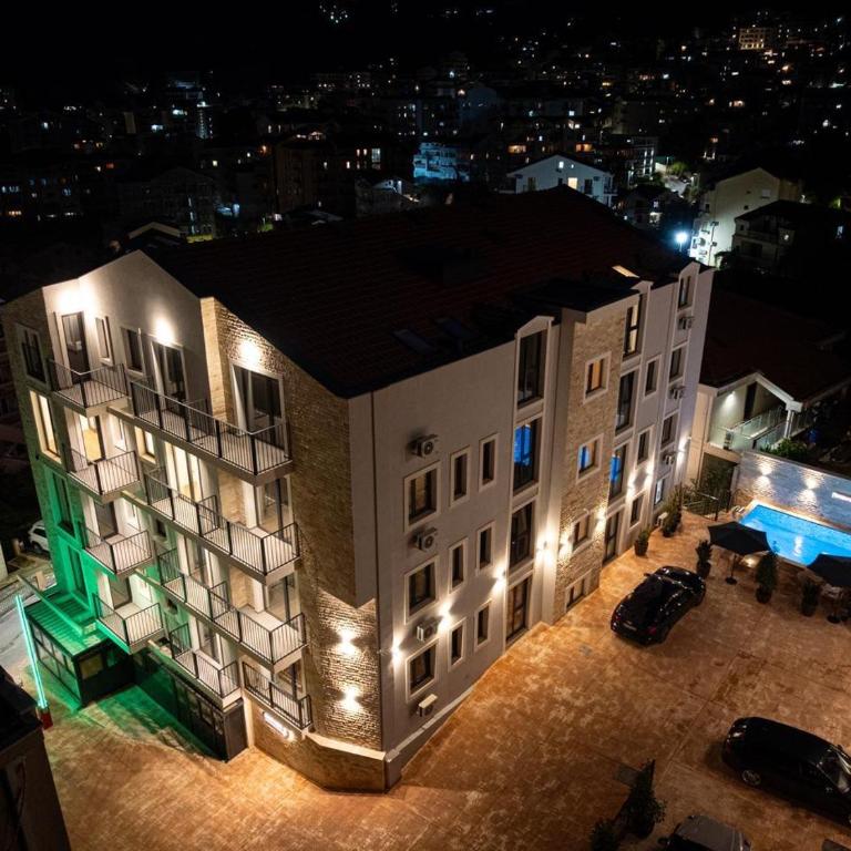 Budva Blue - Two-Bedroom Apartment - 27
