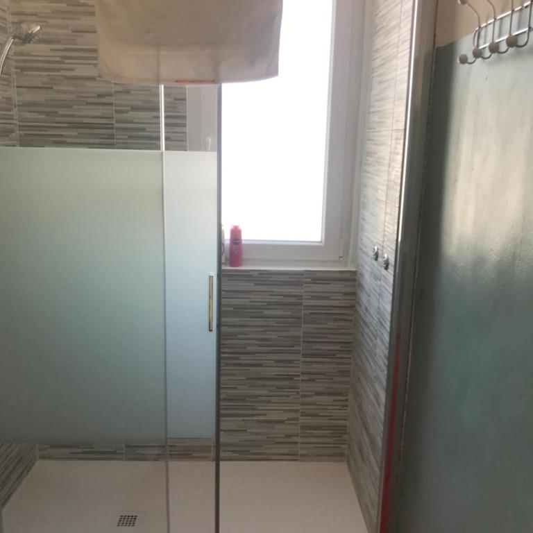 Casa di Madre Antonia - Camera Singola con Doccia e Servizi Igienici in Comune - 4
