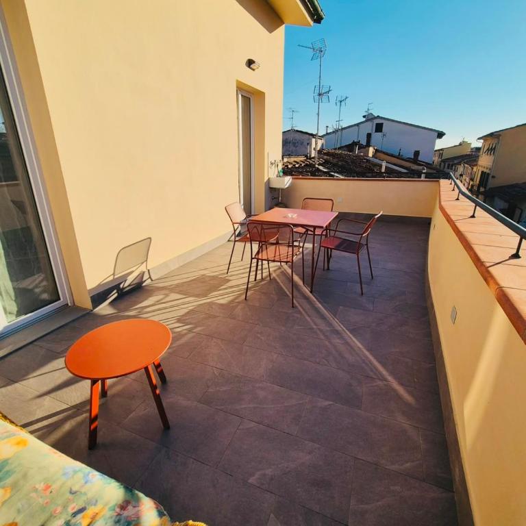 Borgo Vespucci Suites - One-Bedroom Apartment with Balcony and City View - 5