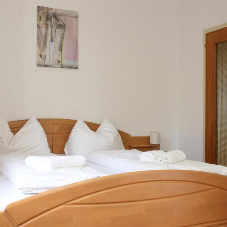 Lake View Apartment - Free Parking - Apartment mit 1 Schlafzimmer, Balkon und Meerblick - 2