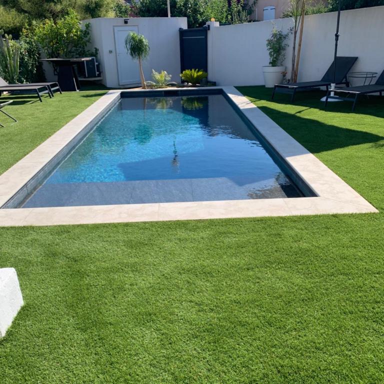 VILLA LAURANA HYERES 6 personnes Piscine chauffée - Maison 3 Chambres - 11