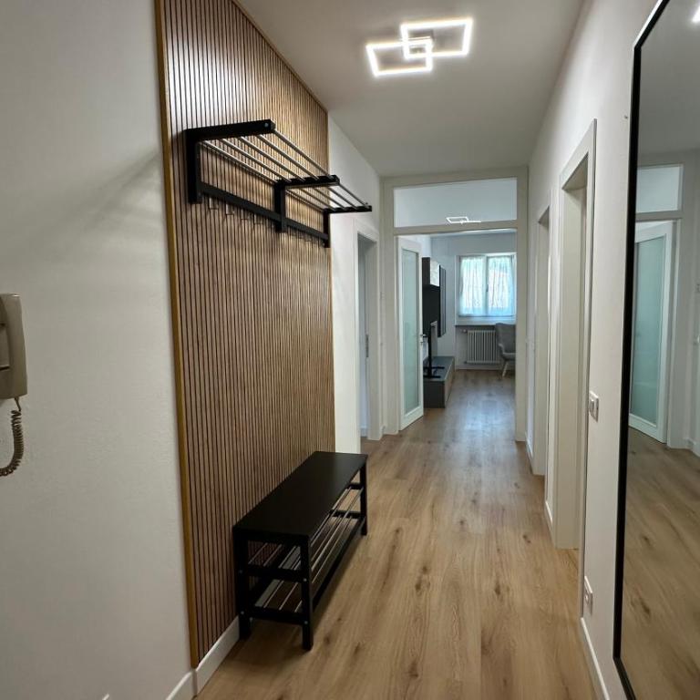 Casa Caffaro - Lake & Mountain Escape - Two-Bedroom Apartment - 17